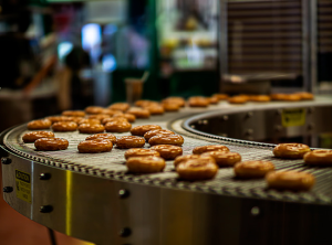 Axiomtek Spotlight June 2025 - AI and Automation in the Food and Beverage Industry